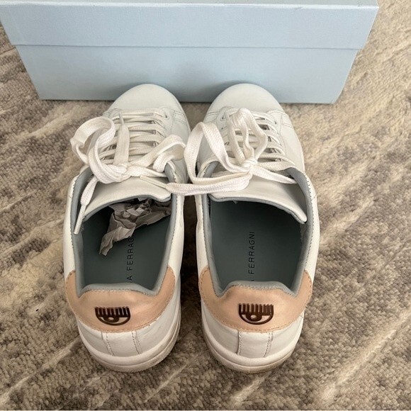 Chiara Ferragni Eye Fly Classic Lace Up Sneaker in White - Picture 5 of 13